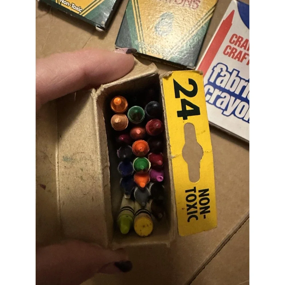 Vintage Crayola Crayon Lot – 10 Boxes‎ – 1970s-2025 Discontinued Colors